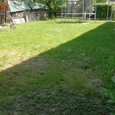 Vip-Zelten Im Garten - Camping Weischlitz Eksteriør bilde